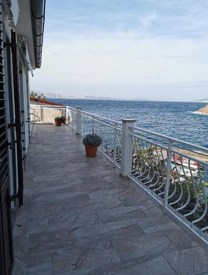 Apartments Jakov Starigrad  0*, Starigrad (Kvarner) Croatia