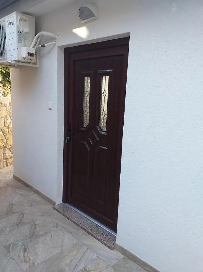 Apartments Jakov Starigrad  Kroatien